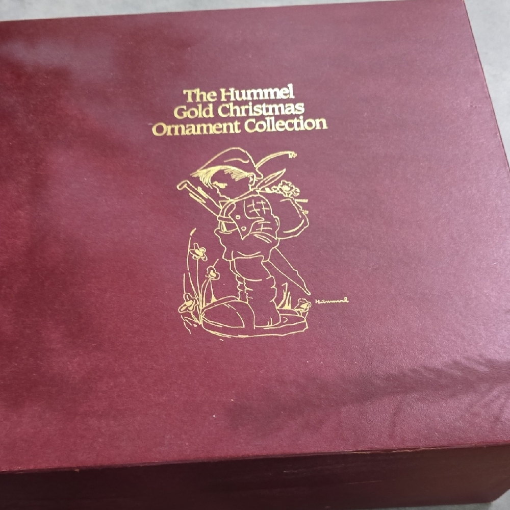 Hummel Gold Ornament Collection Box